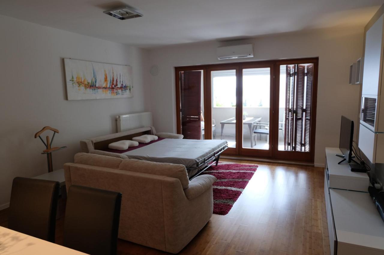 Apartament Summertime *